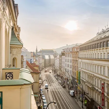 Old Town Apartment